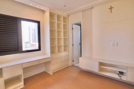 Apartamento para alugar com 220m², 4 quartos e 4 vagasQuarto 3