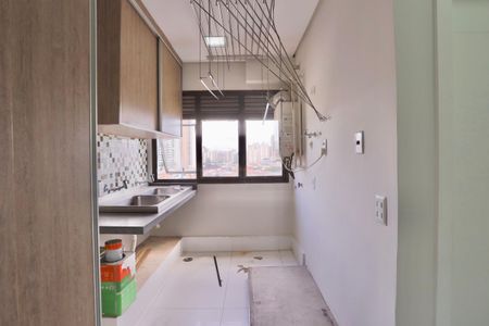 Apartamento para alugar com 220m², 4 quartos e 4 vagasLavanderia