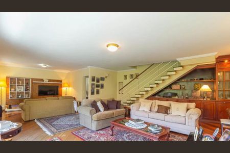 Casa à venda com 5 quartos, 298m² em Planalto Paulista, São Paulo
