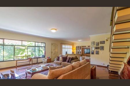 Casa à venda com 5 quartos, 298m² em Planalto Paulista, São Paulo