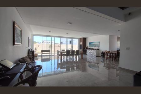 Casa à venda com 5 quartos, 367m² em Cidade Tamboré, Santana de Parnaíba