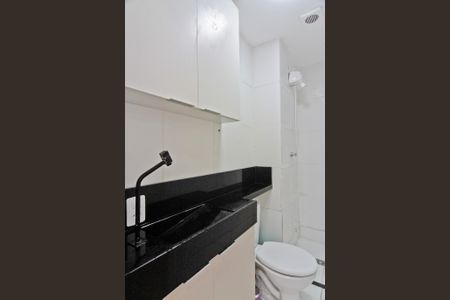 Apartamento para alugar com 35m², 2 quartos e sem vaga Apartamento para alugar com 35m², 2 quartos e sem vagaBanheiro