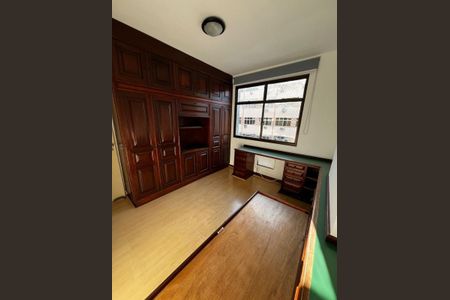 Apartamento à venda com 3 quartos, 150m² em Icaraí, Niterói