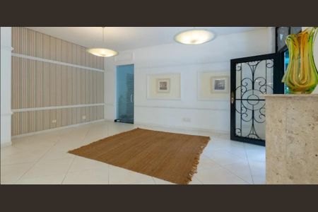 Apartamento à venda com 392m², 4 quartos e 5 vagas
