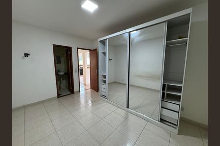 Casa à venda com 2 quartos, 84m² em Engenho do Mato, Niterói
