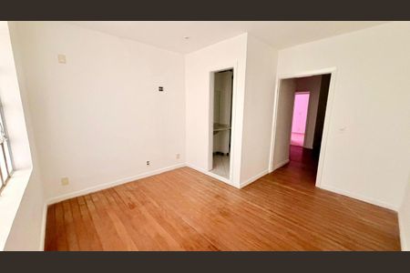 Casa à venda com 5 quartos, 240m² em Botafogo, Rio de Janeiro