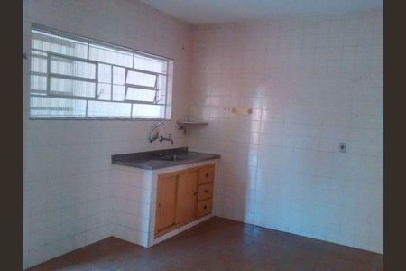 Casa à venda com 2 quartos, 130m² em Vila Bonilha Nova, São Paulo