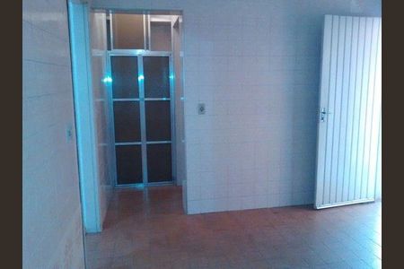 Casa à venda com 2 quartos, 130m² em Vila Bonilha Nova, São Paulo