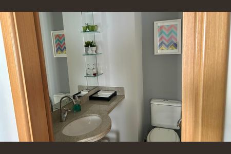 Apartamento para alugar com 160m², 3 quartos e 4 vagasBanheiro