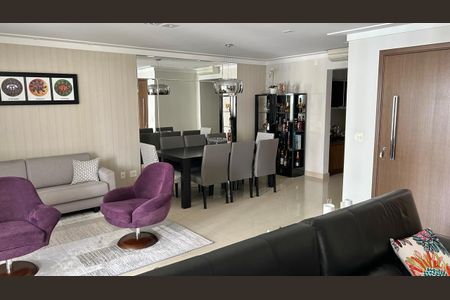 Apartamento para alugar com 160m², 3 quartos e 4 vagasSala