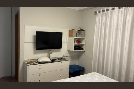 Apartamento para alugar com 160m², 3 quartos e 4 vagasQuarto