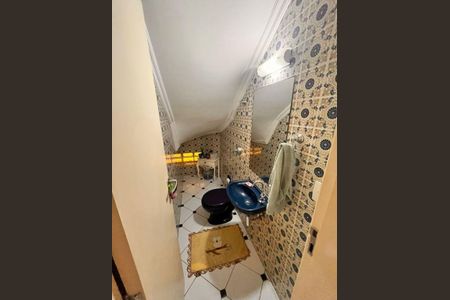 Casa à venda com 4 quartos, 225m² em Jardim Bonfiglioli, São Paulo