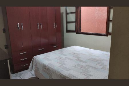 Casa à venda com 3 quartos, 201m² em Vila Junqueira, Santo André