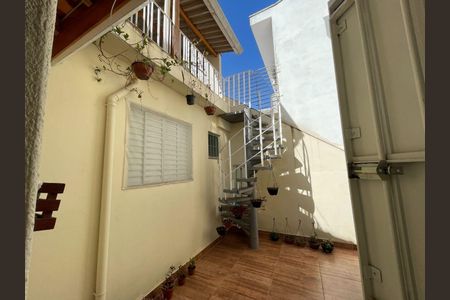 Casa à venda com 120m², 3 quartos e 3 vagasQuintal