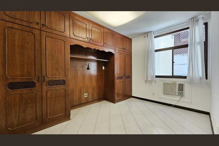 Apartamento à venda com 117m², 3 quartos e 2 vagas