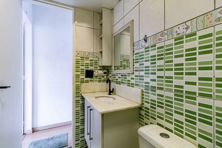 Casa de condomínio para alugar com 70m², 2 quartos e 1 vaga Casa de condomínio para alugar com 70m², 2 quartos e 1 vagaBnheiro social