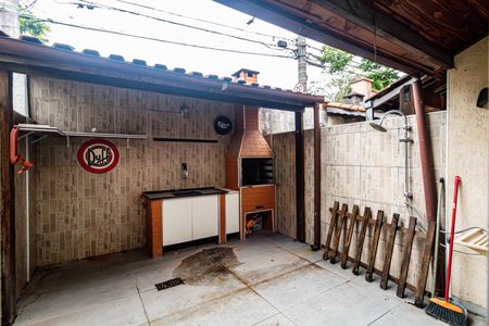 Casa de condomínio para alugar com 70m², 2 quartos e 1 vaga Casa de condomínio para alugar com 70m², 2 quartos e 1 vagaQuintal