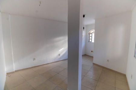 Casa para alugar com 80m², 3 quartos e sem vaga Casa para alugar com 80m², 3 quartos e sem vagaSuíte