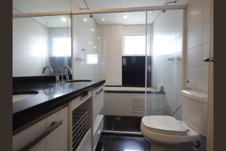 Apartamento à venda com 165m², 3 quartos e 3 vagasBanheiro da Suíte 3
