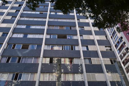 Apartamento para alugar com 169m², 3 quartos e 1 vagaFachada com Placa