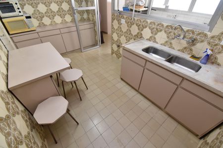 Apartamento para alugar com 169m², 3 quartos e 1 vagaCozinha