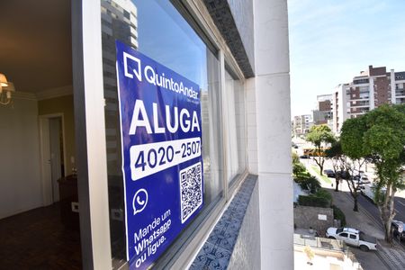 Apartamento para alugar com 169m², 3 quartos e 1 vagaPlaca
