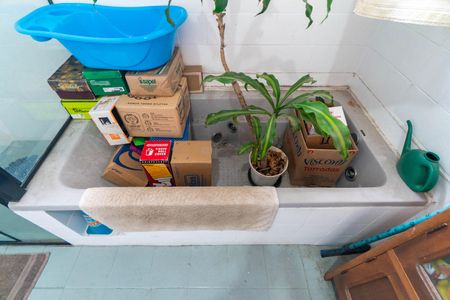 Casa à venda com 140m², 2 quartos e sem vaga Casa à venda com 140m², 2 quartos e sem vagaBanheiro