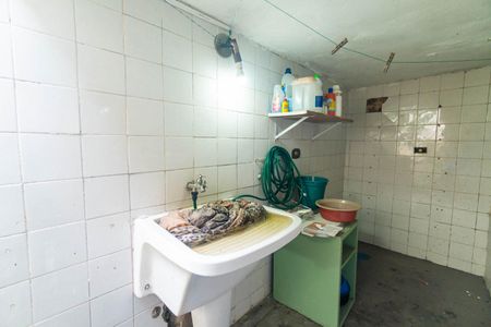 Casa à venda com 140m², 2 quartos e sem vaga Casa à venda com 140m², 2 quartos e sem vagaLavanderia