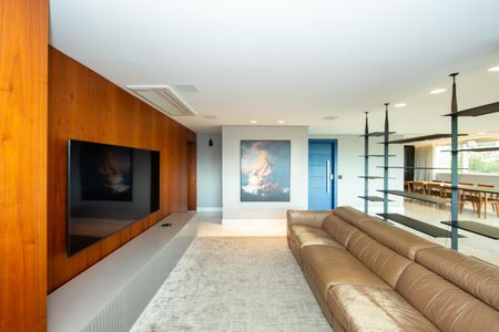 Apartamento à venda com 228m², 4 quartos e 5 vagas Apartamento à venda com 228m², 4 quartos e 5 vagasSALA