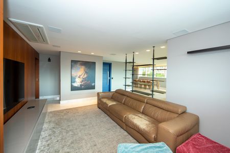 Apartamento à venda com 228m², 4 quartos e 5 vagas Apartamento à venda com 228m², 4 quartos e 5 vagasSALA