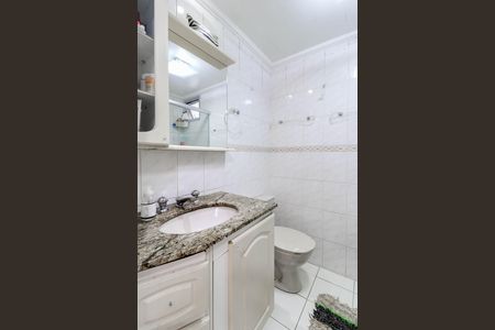 Apartamento à venda com 70m², 3 quartos e 1 vaga Apartamento à venda com 70m², 3 quartos e 1 vagaBanheiro