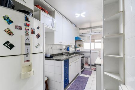 Apartamento à venda com 70m², 3 quartos e 1 vaga Apartamento à venda com 70m², 3 quartos e 1 vagaCozinha