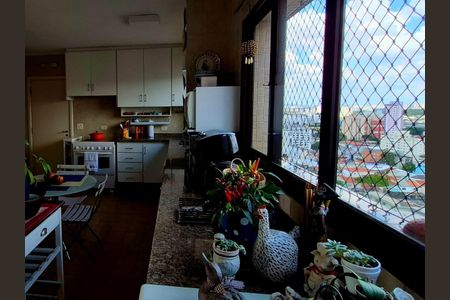 Apartamento à venda com 340m², 4 quartos e 3 vagasFoto 37