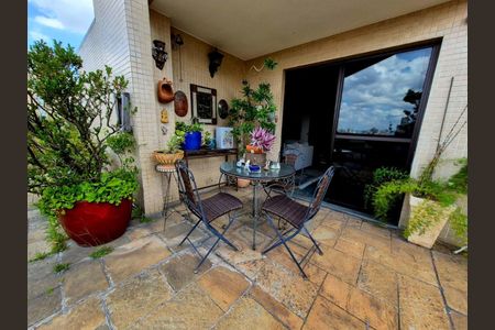 Apartamento à venda com 340m², 4 quartos e 3 vagasFoto 46