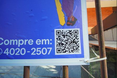 Casa à venda com 450m², 3 quartos e 2 vagasQR Code