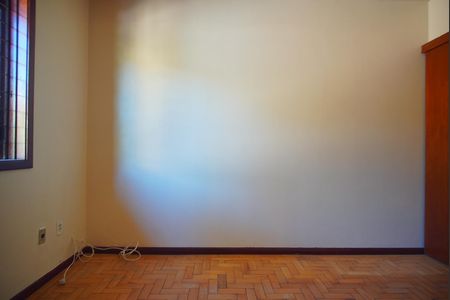 Casa à venda com 450m², 3 quartos e 2 vagasQuarto 2