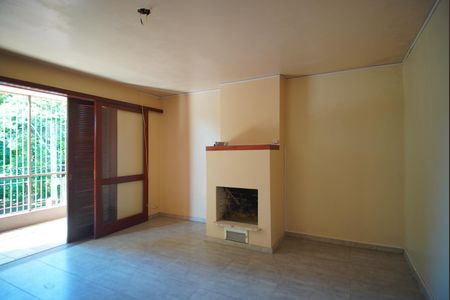 Casa à venda com 450m², 3 quartos e 2 vagasSuíte