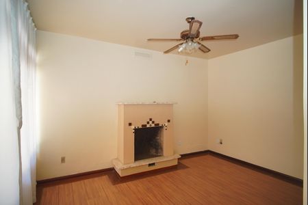 Casa à venda com 450m², 3 quartos e 2 vagasSala 2