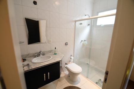 Casa à venda com 394m², 3 quartos e 4 vagasBanheiro Suíte