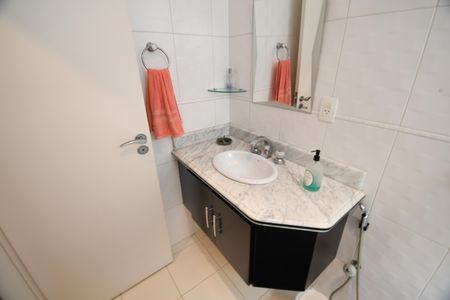 Casa à venda com 394m², 3 quartos e 4 vagasBanheiro Suíte