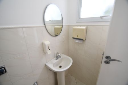 Casa à venda com 394m², 3 quartos e 4 vagasAnexo - Lavabo