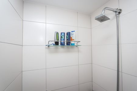 Apartamento para alugar com 57m², 2 quartos e 1 vaga Apartamento para alugar com 57m², 2 quartos e 1 vagaBanheiro da Suite