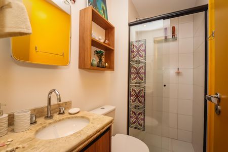 Apartamento para alugar com 57m², 2 quartos e 1 vaga Apartamento para alugar com 57m², 2 quartos e 1 vagaBanheiro 2