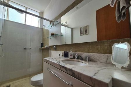 Apartamento à venda com 163m², 3 quartos e 2 vagas