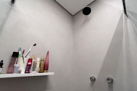 Banheiro de apartamento para alugar com 2 quartos, 69m² em Vila Augusta, Guarulhos