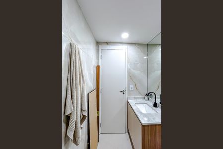 Apartamento à venda com 80m², 2 quartos e 1 vagaBanheiro da Suíte 2