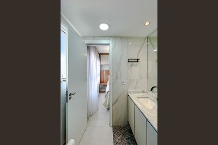 Apartamento à venda com 80m², 2 quartos e 1 vagaBanheiro da Suíte 1