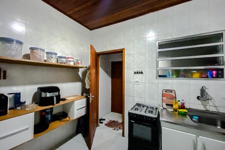 Casa à venda com 57m², 2 quartos e 2 vagasCozinha