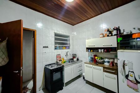 Casa à venda com 57m², 2 quartos e 2 vagasCozinha