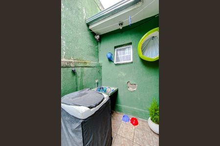 Casa à venda com 57m², 2 quartos e 2 vagasÁrea de Serviço